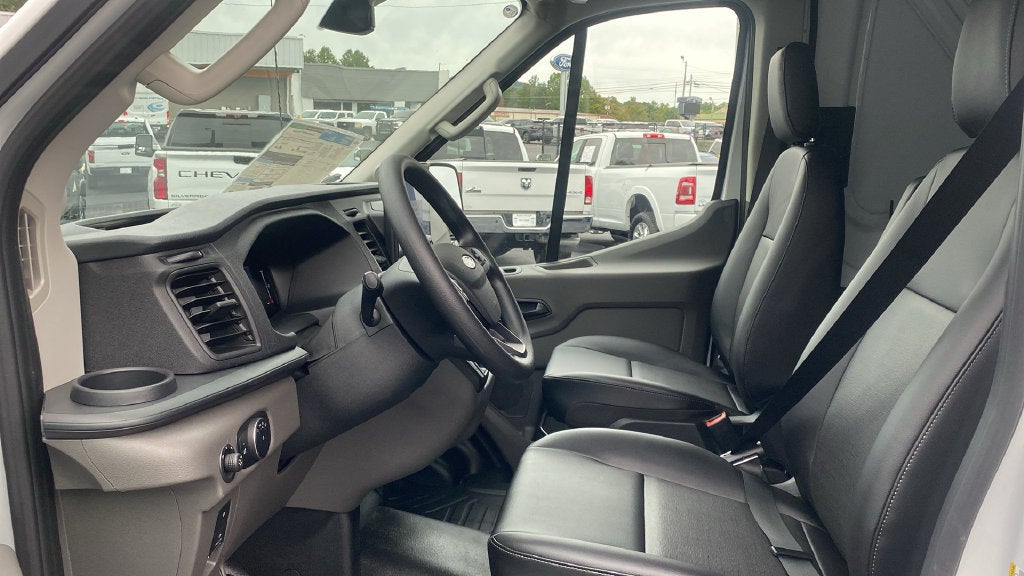 2027 Ford Transit-250 Base MEDIUM ROOF