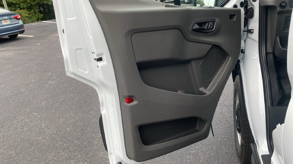 2027 Ford Transit-250 Base MEDIUM ROOF