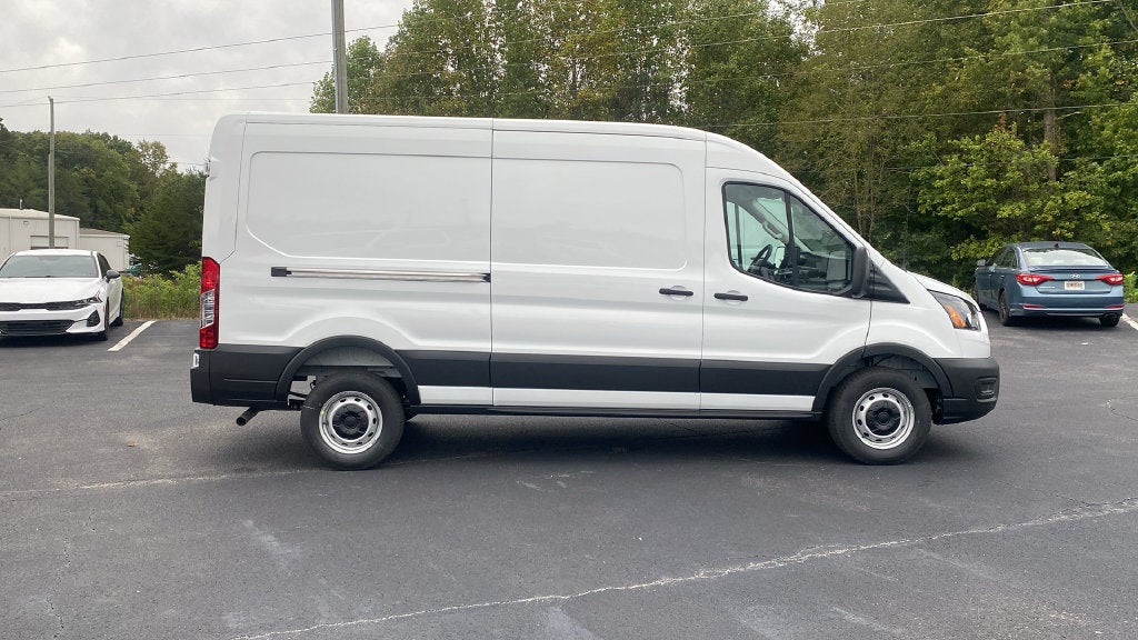 2027 Ford Transit-250 Base MEDIUM ROOF