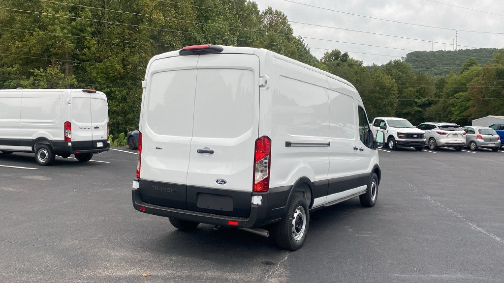 2027 Ford Transit-250 Base MEDIUM ROOF