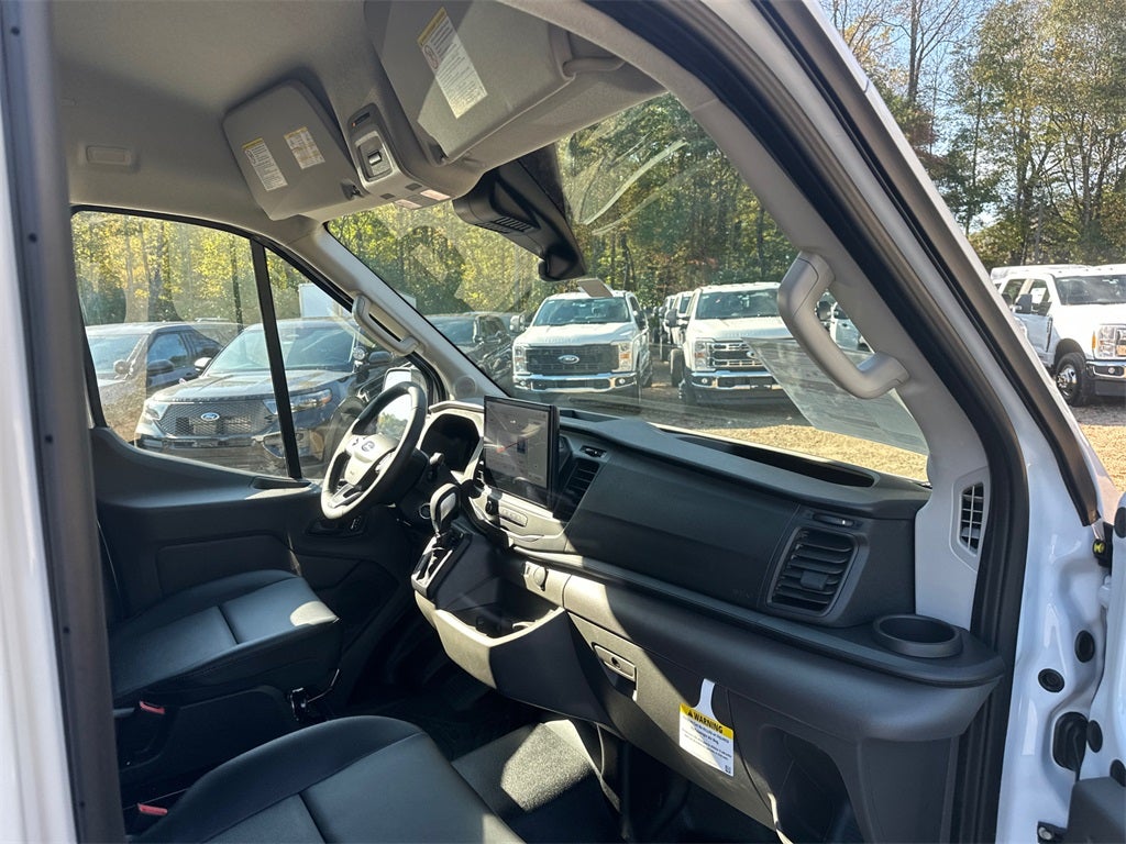 2026 Ford Transit-250 Base MID ROOF