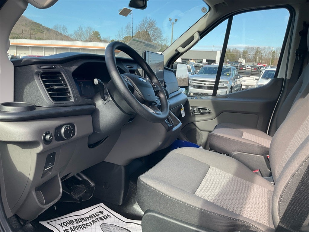 2026 Ford Transit-250 Base MID ROOF
