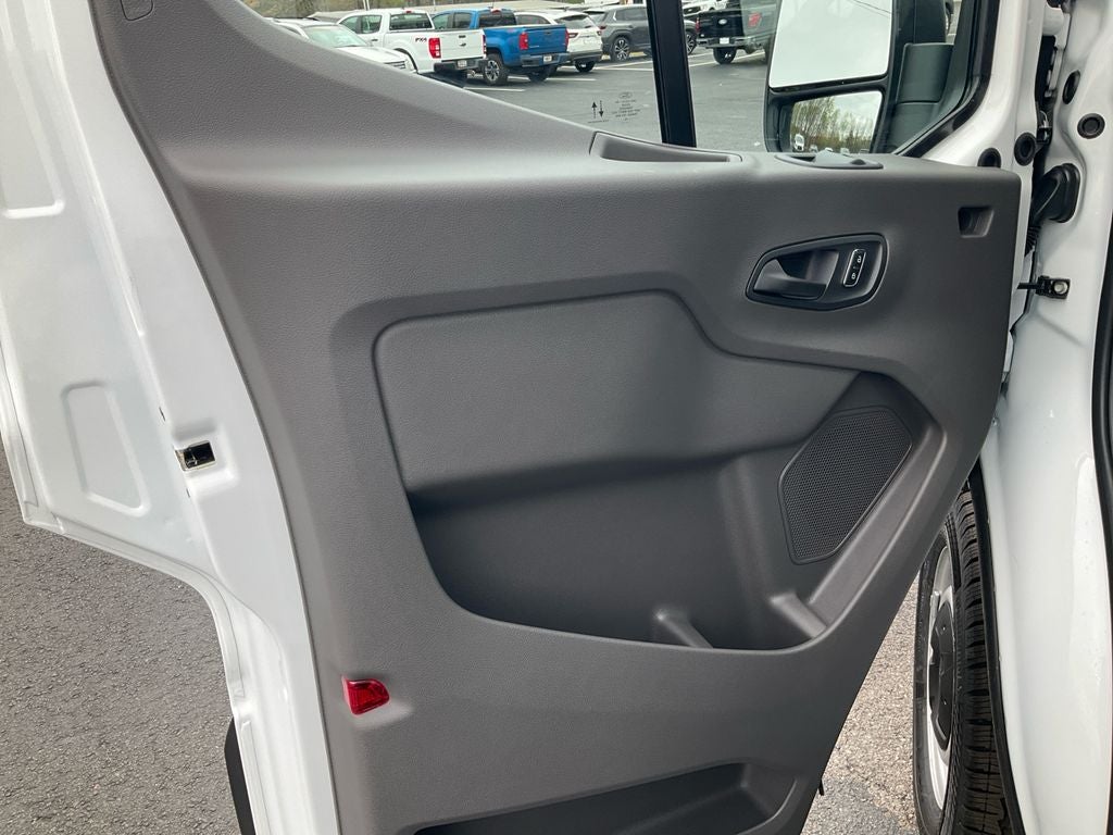 2026 Ford Transit-250 Base MID ROOF