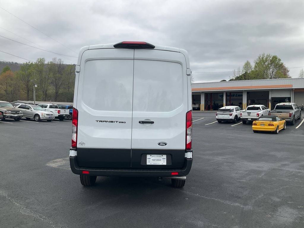 2026 Ford Transit-250 Base MID ROOF