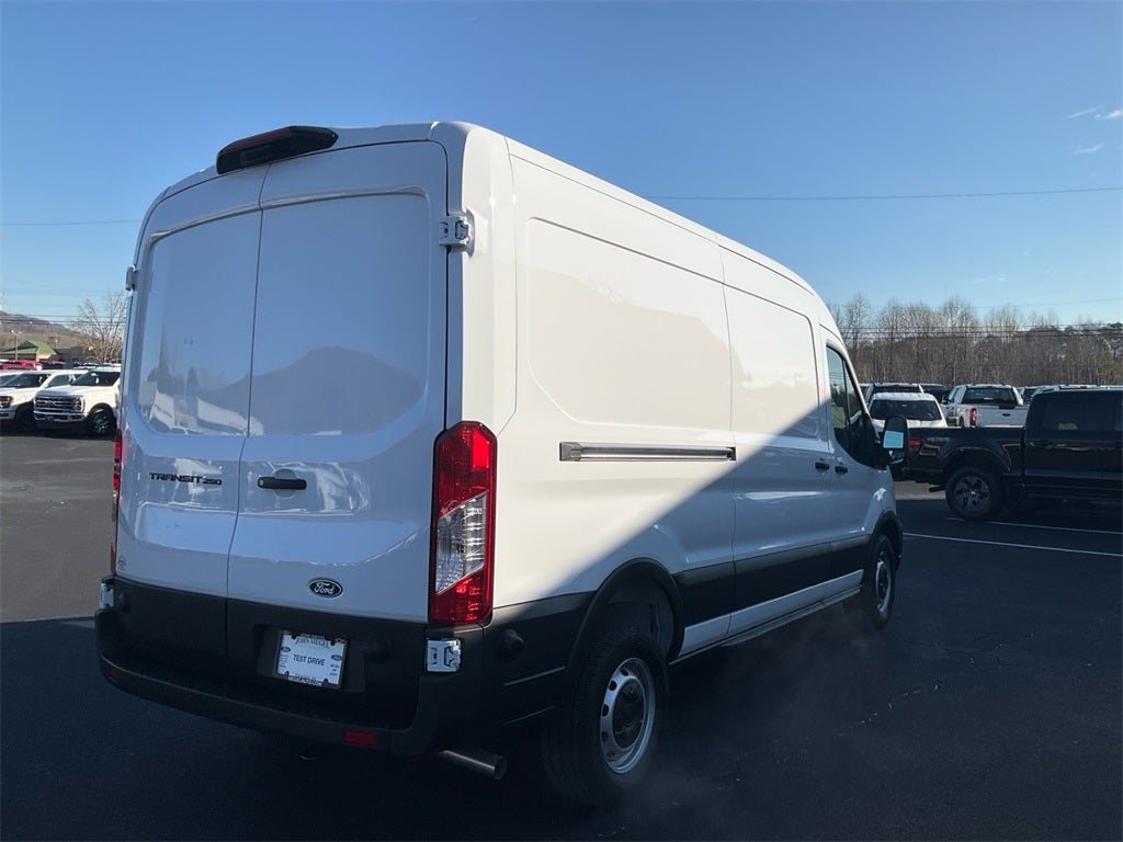2026 Ford Transit-250 Base MID ROOF