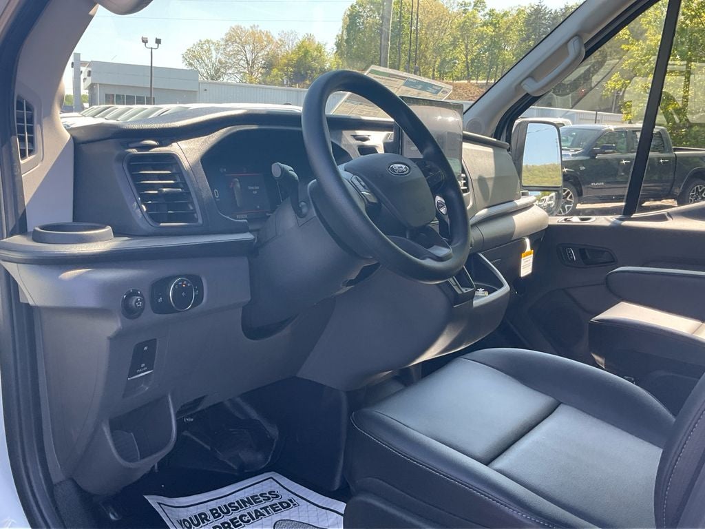 2026 Ford Transit-250 Base MID ROOF