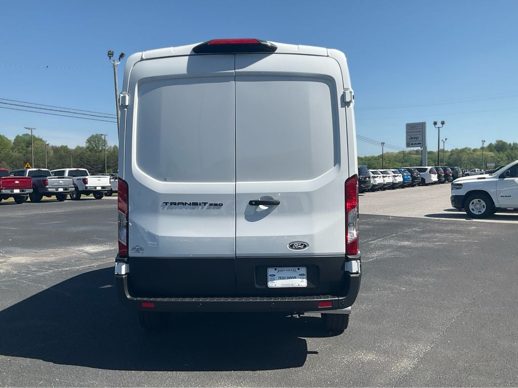 2026 Ford Transit-250 Base MID ROOF