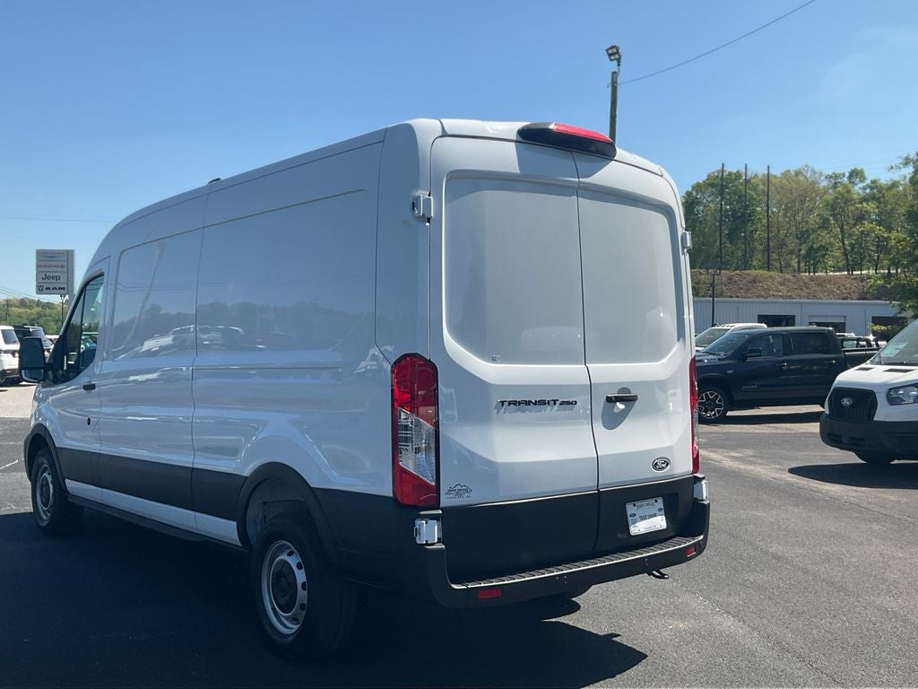 2026 Ford Transit-250 Base MID ROOF