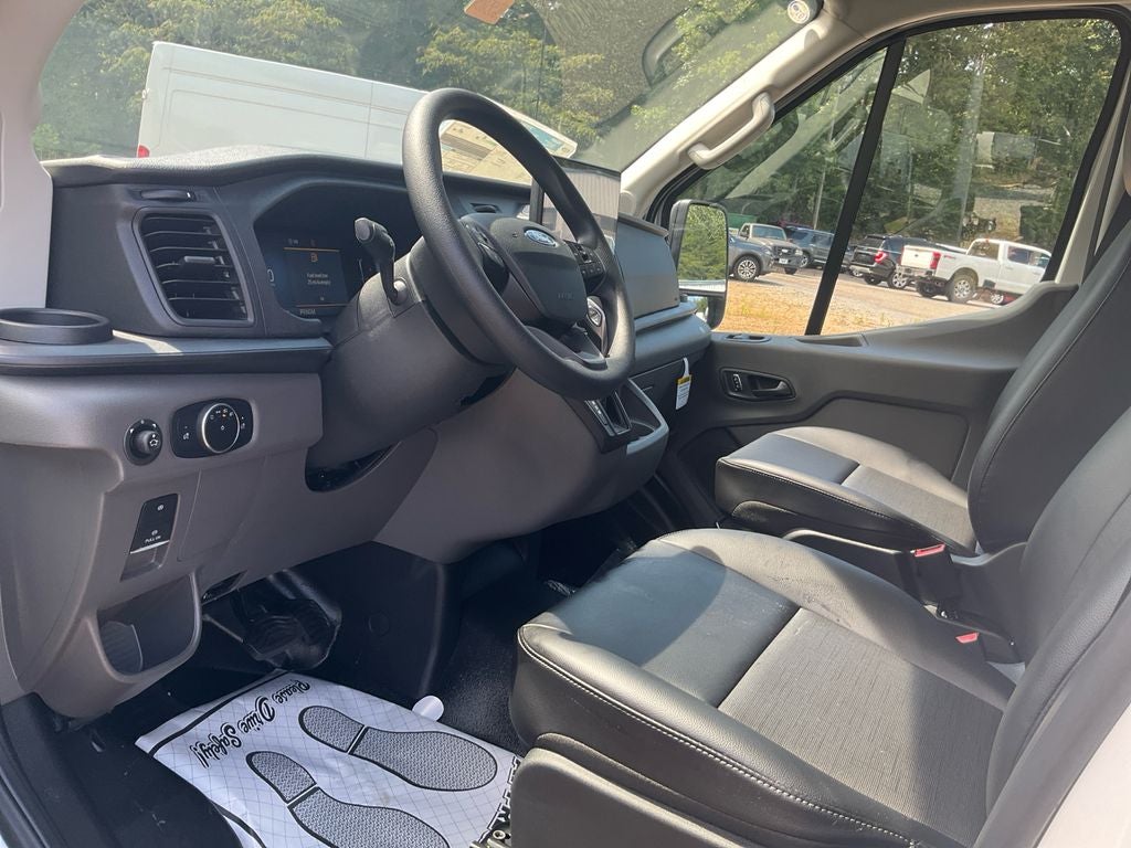 2026 Ford Transit-250 Base MEDIUM ROOF