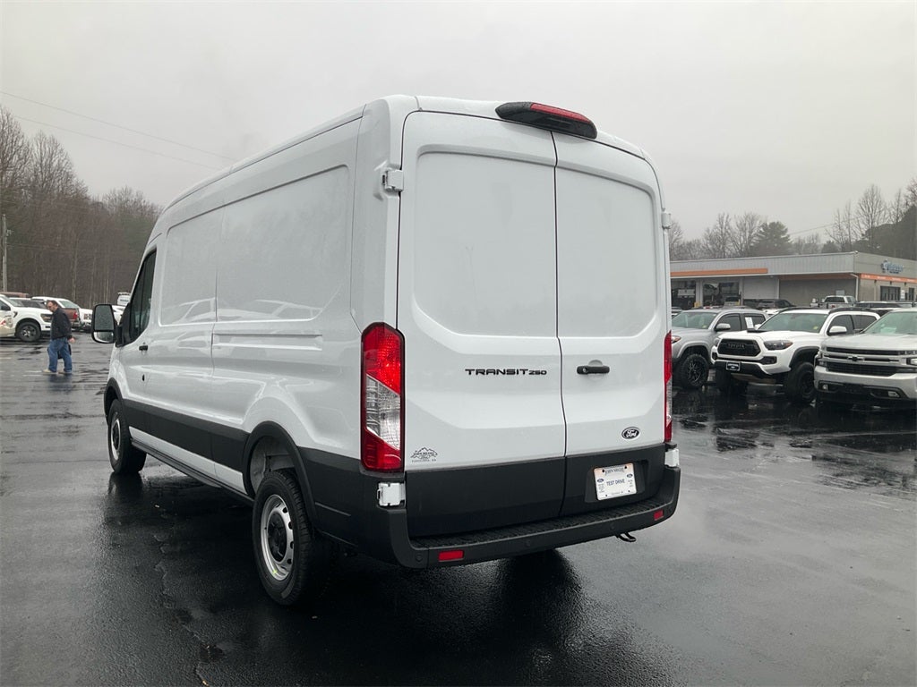 2026 Ford Transit-250 Base MID ROOF