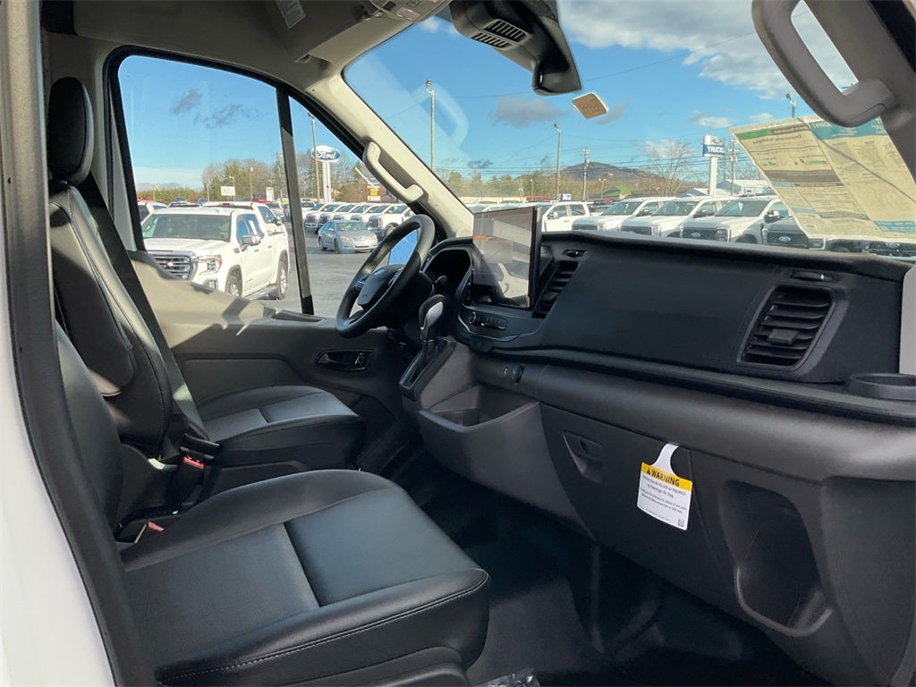 2026 Ford Transit-250 Base MID ROOF