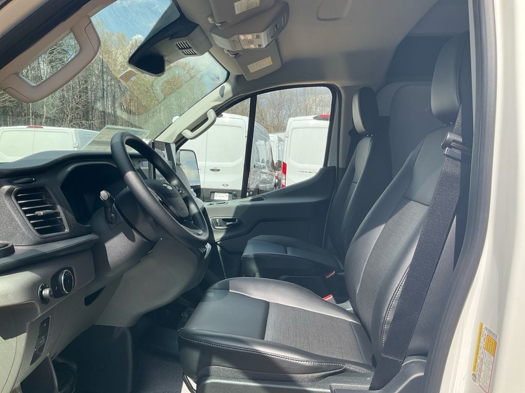 2026 Ford Transit-250 Base LOW ROOF