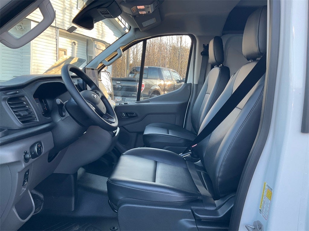 2026 Ford Transit-250 Base LOW ROOF
