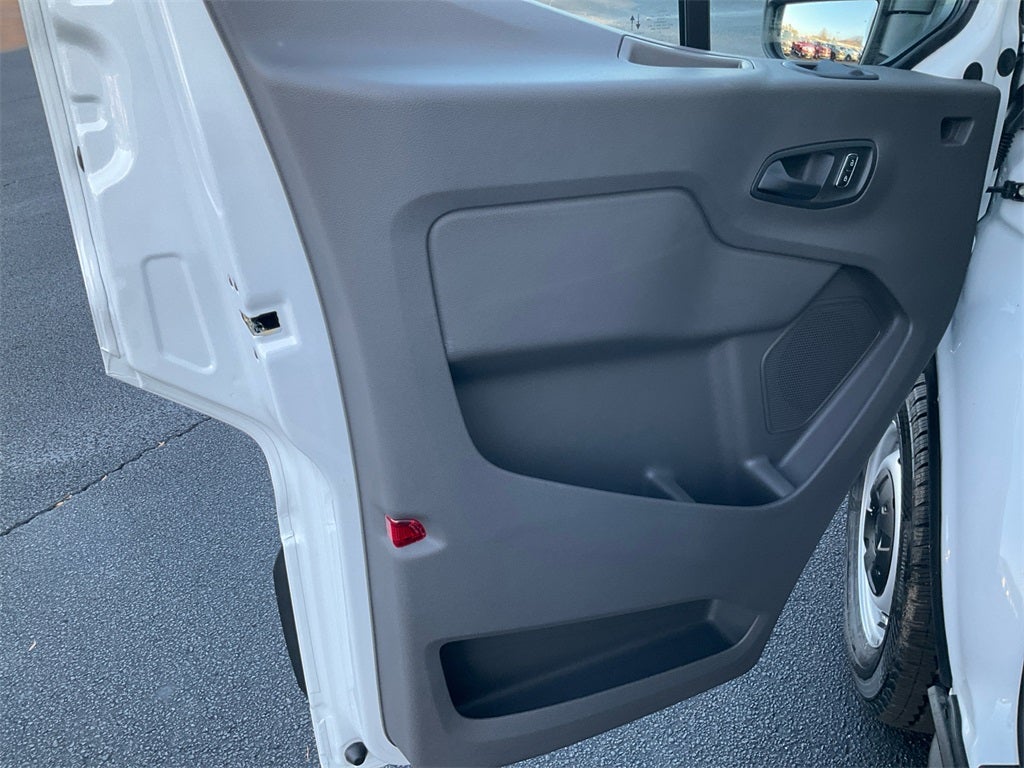 2026 Ford Transit-250 Base LOW ROOF