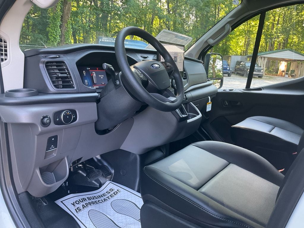 2026 Ford Transit-250 Base LOW ROOF