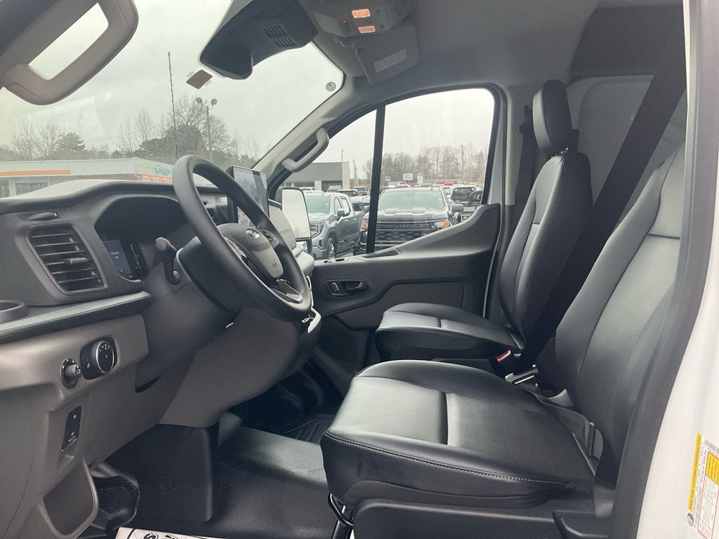 2026 Ford Transit-250 Base LOW ROOF