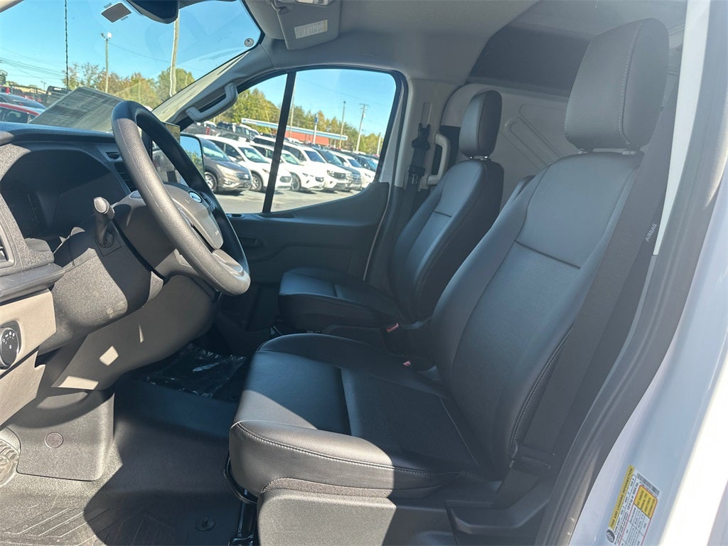 2026 Ford Transit LOW ROOF