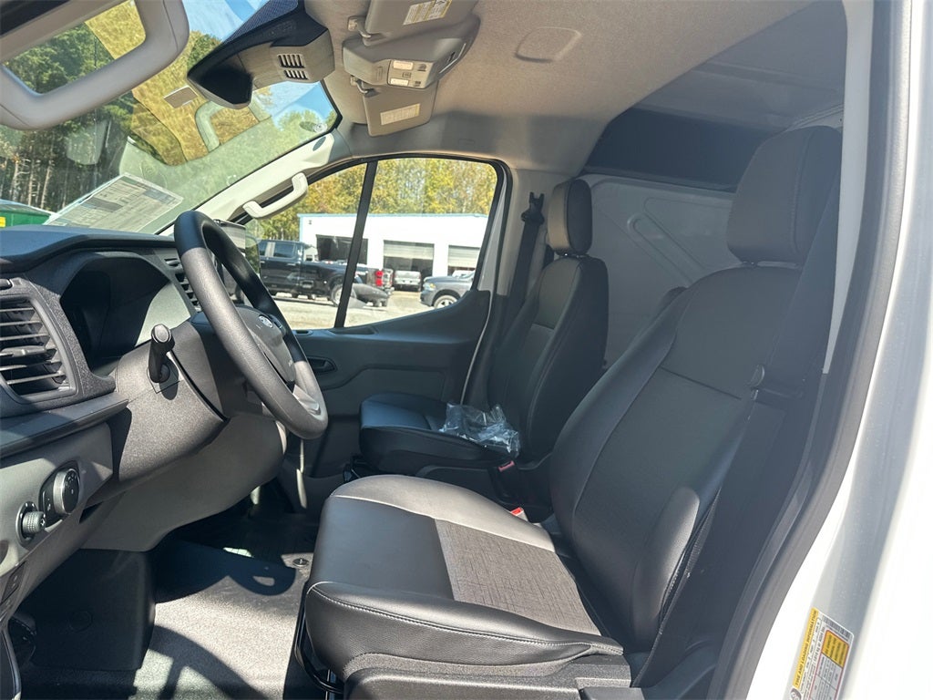 2026 Ford Transit LOW ROOF