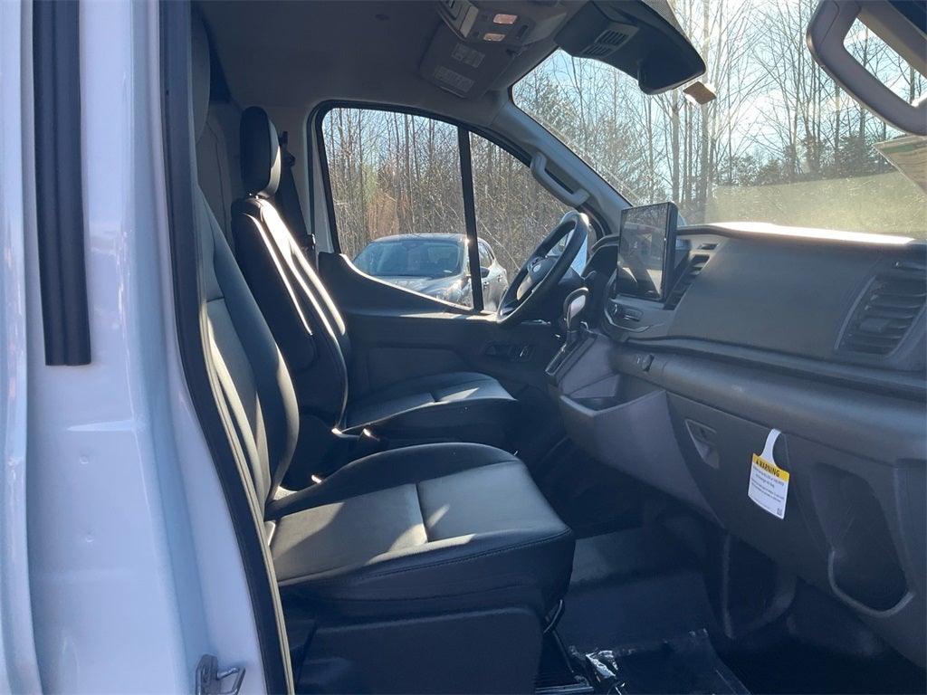 2026 Ford Transit-250 Base LOW ROOF