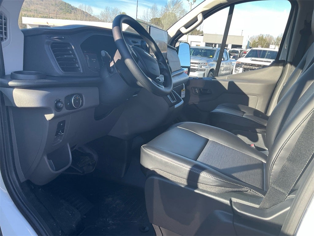 2026 Ford Transit-250 Base LOW ROOF