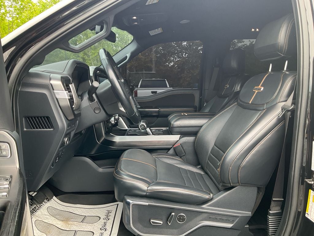 2022 Ford F-150 Platinum