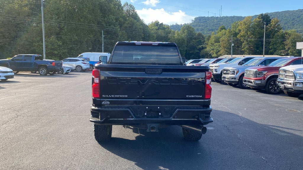 2024 Chevrolet Silverado 2500HD Custom