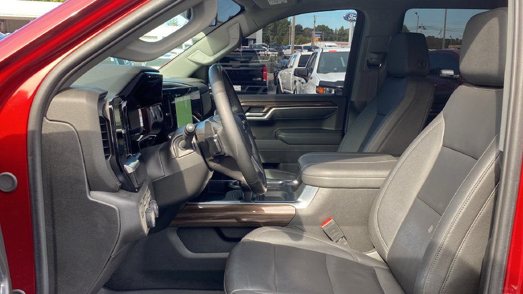 2025 Chevrolet Silverado 1500 RST