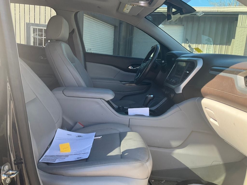 2017 GMC Acadia SLT-1