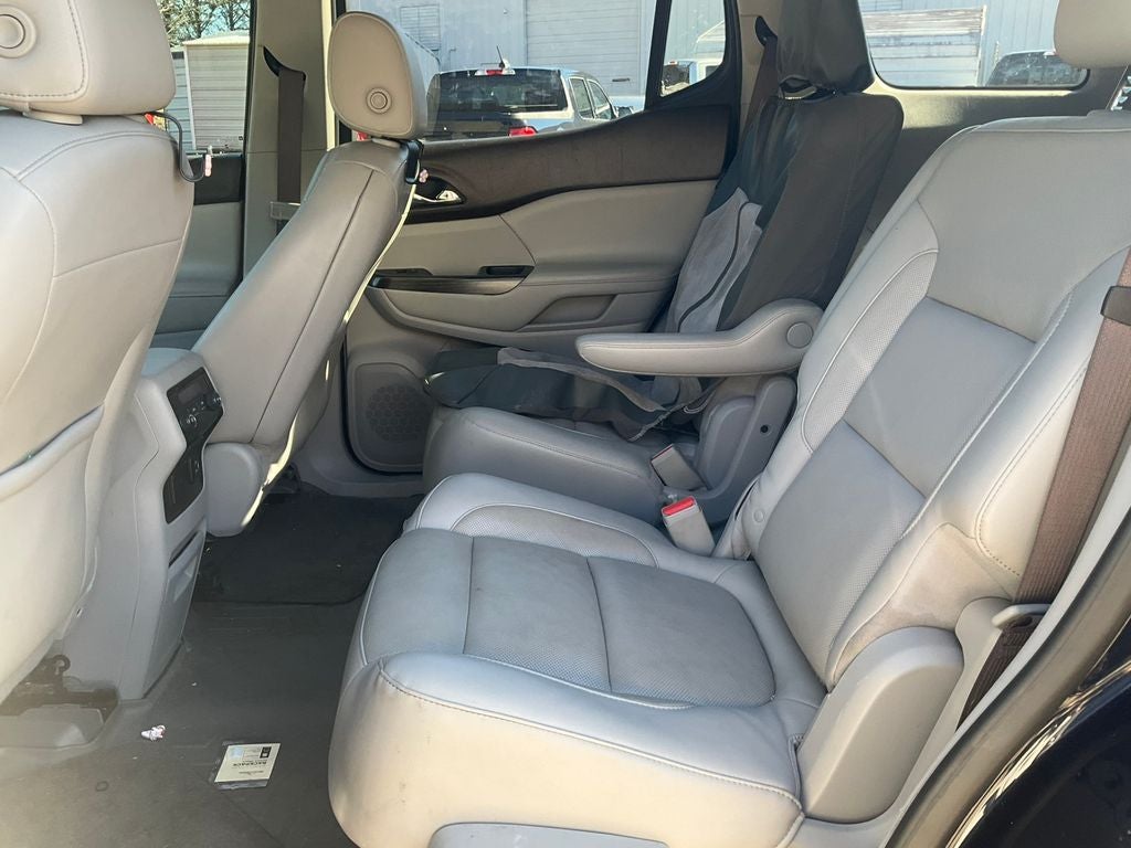 2017 GMC Acadia SLT-1