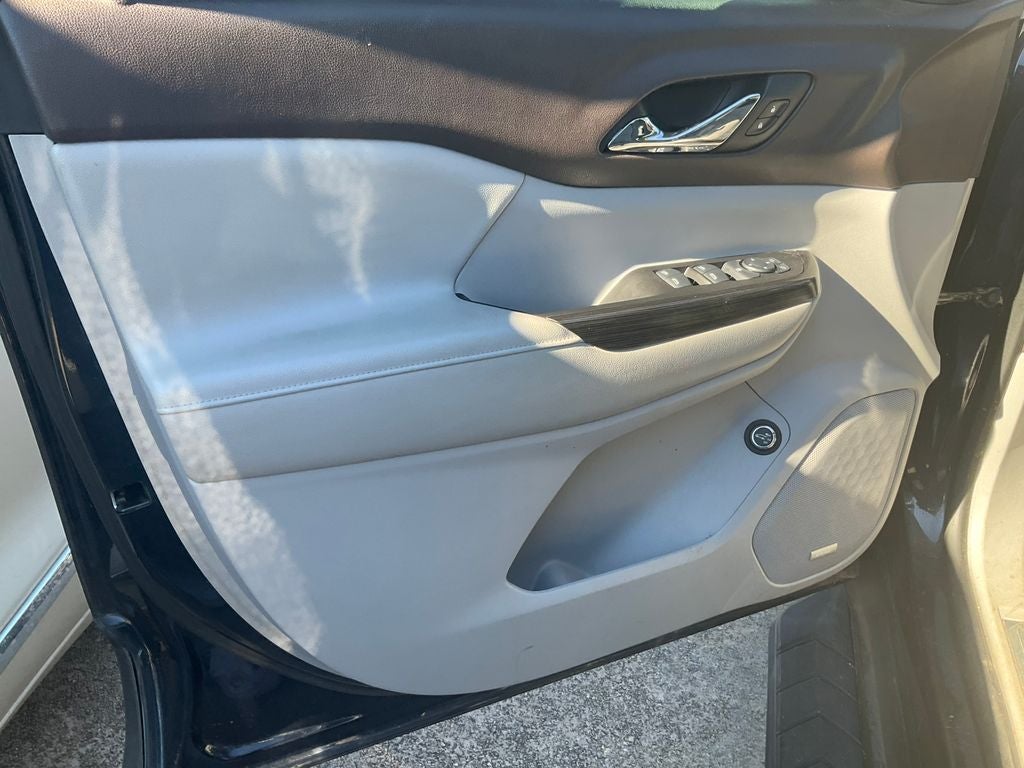 2017 GMC Acadia SLT-1