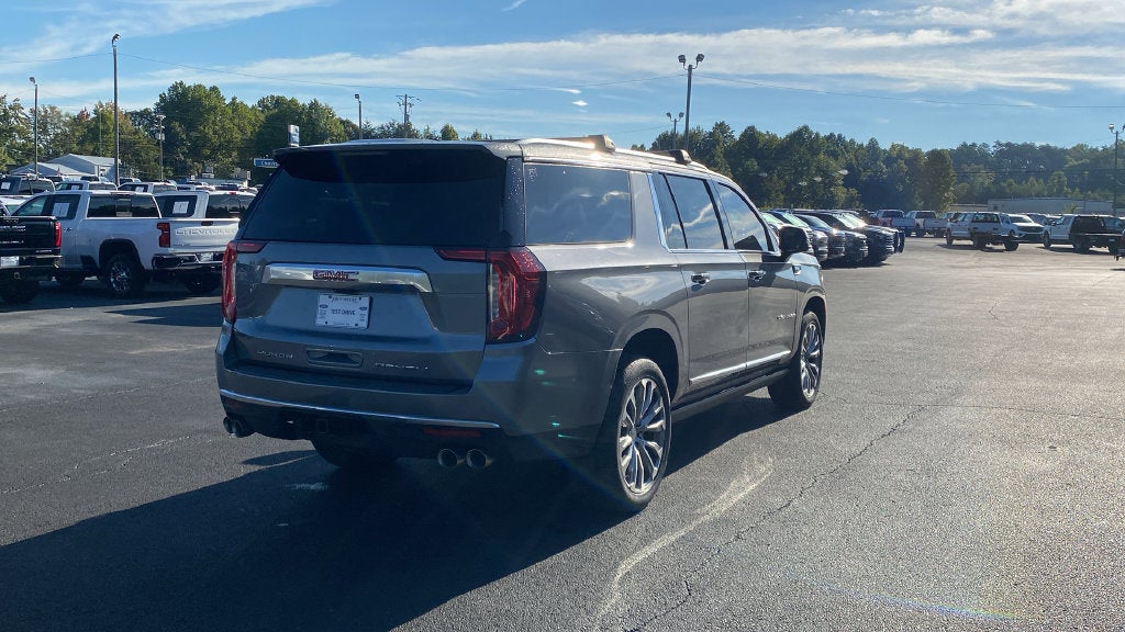 2022 GMC Yukon XL Denali