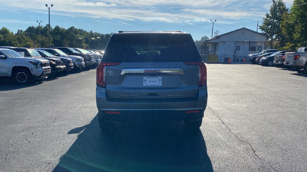 2022 GMC Yukon XL Denali