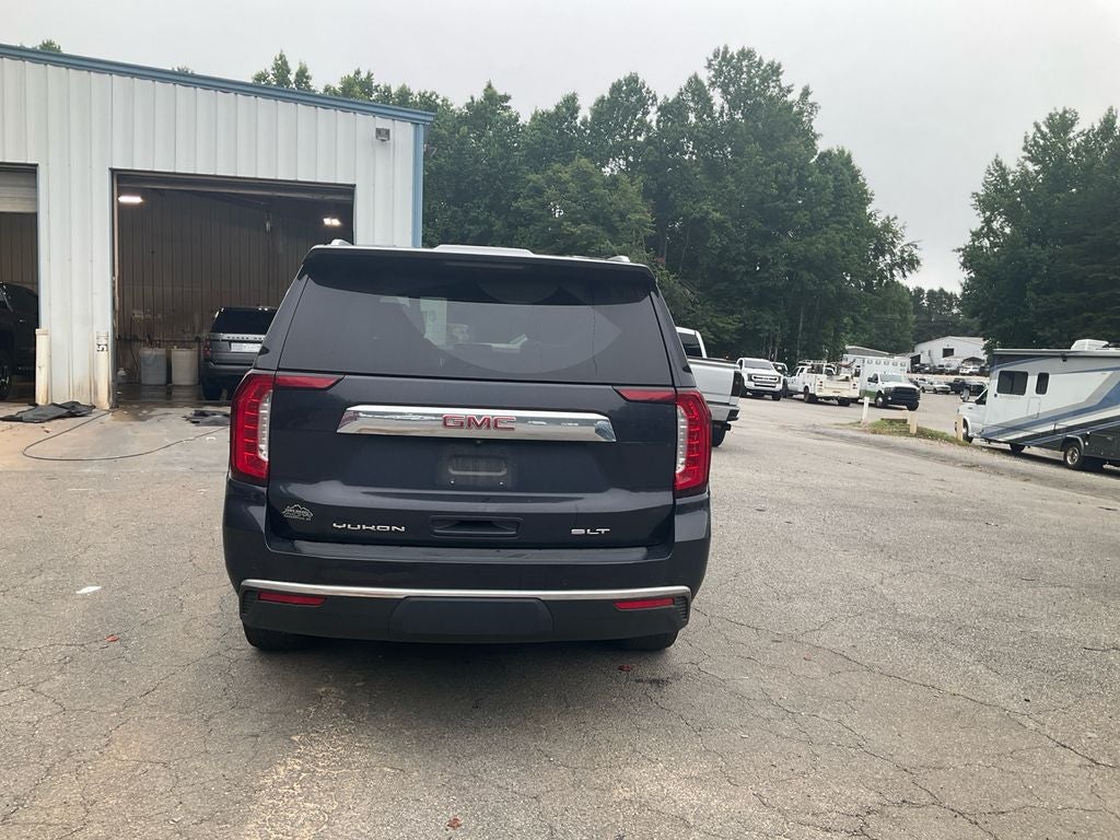 2023 GMC Yukon SLT