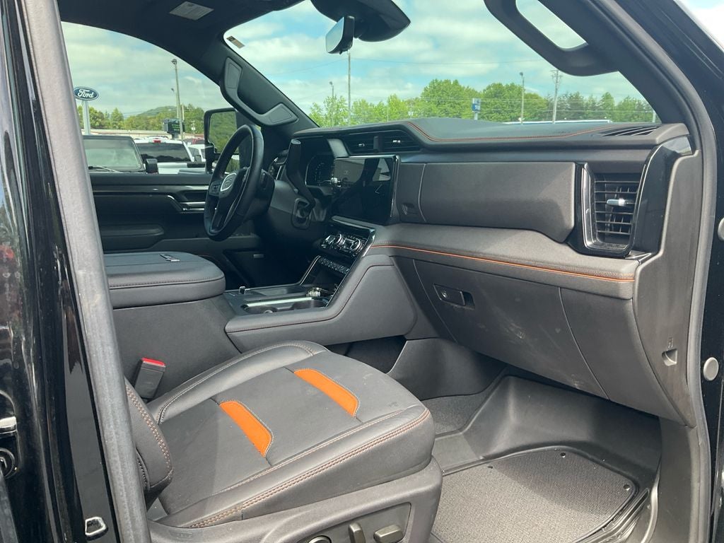 2025 GMC Sierra 2500HD AT4