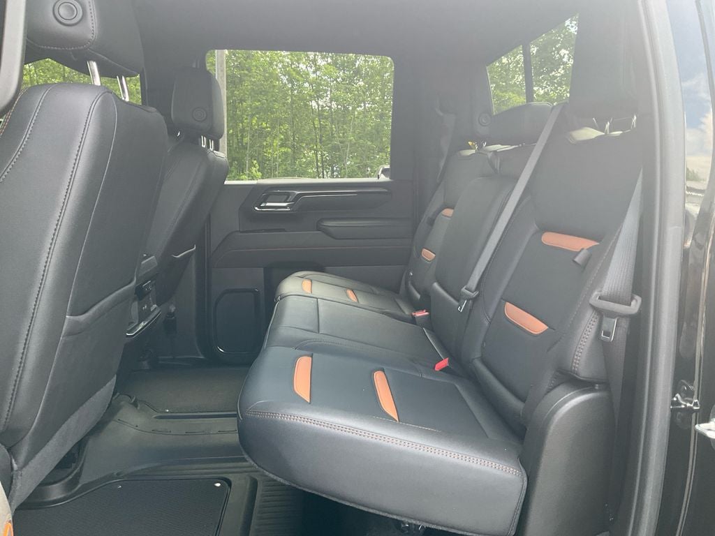 2025 GMC Sierra 2500HD AT4