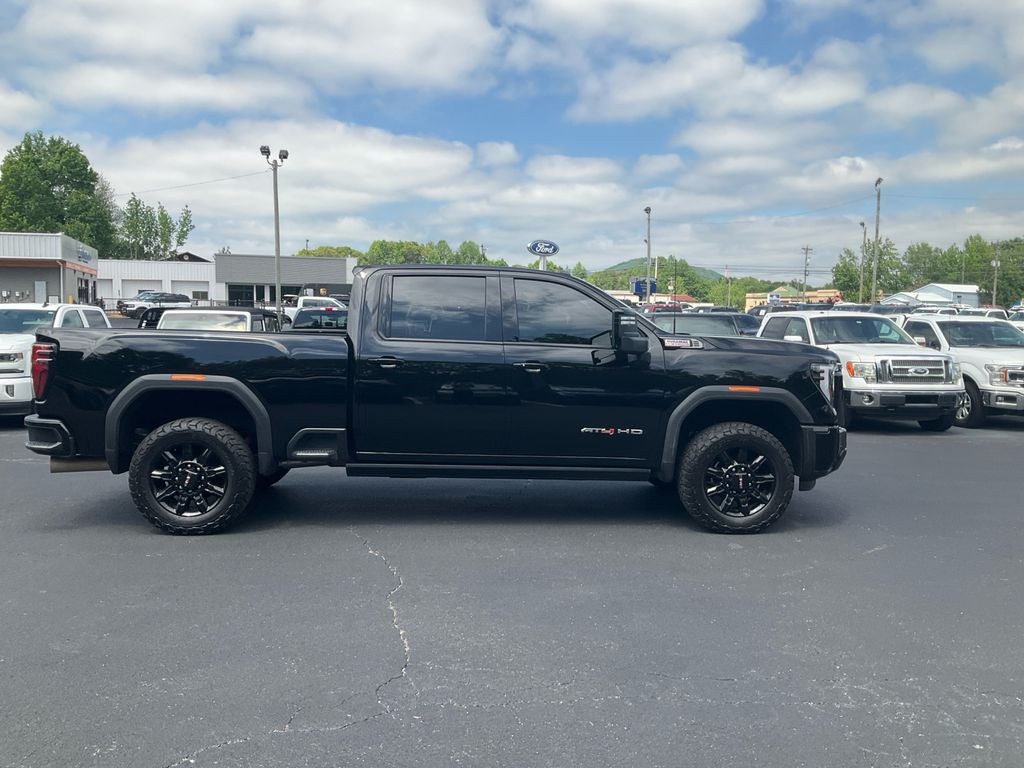 2025 GMC Sierra 2500HD AT4