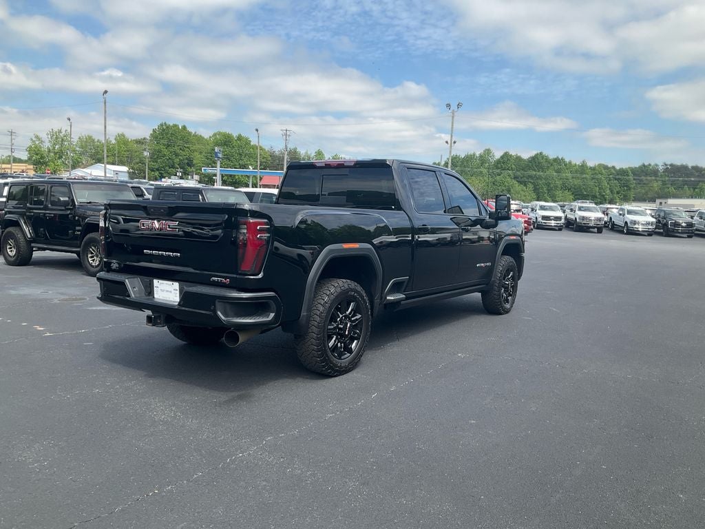 2025 GMC Sierra 2500HD AT4