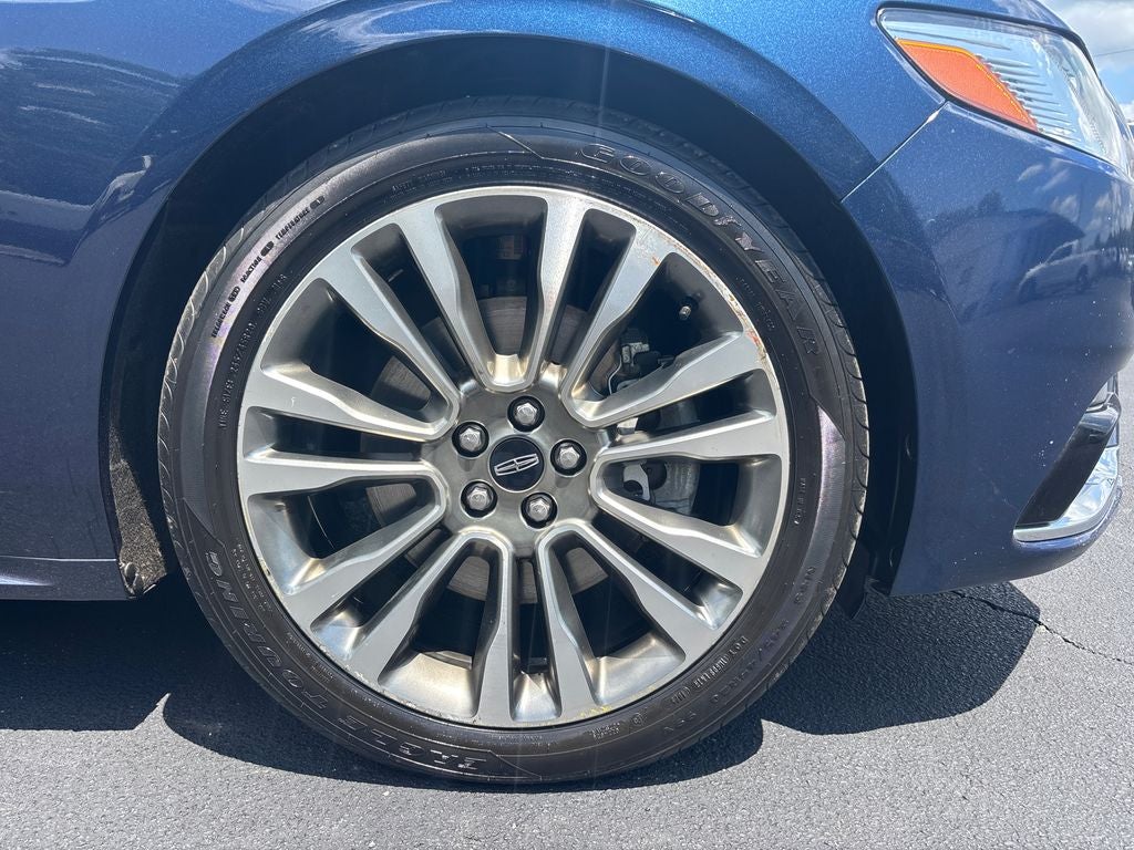 2017 Lincoln Continental Reserve