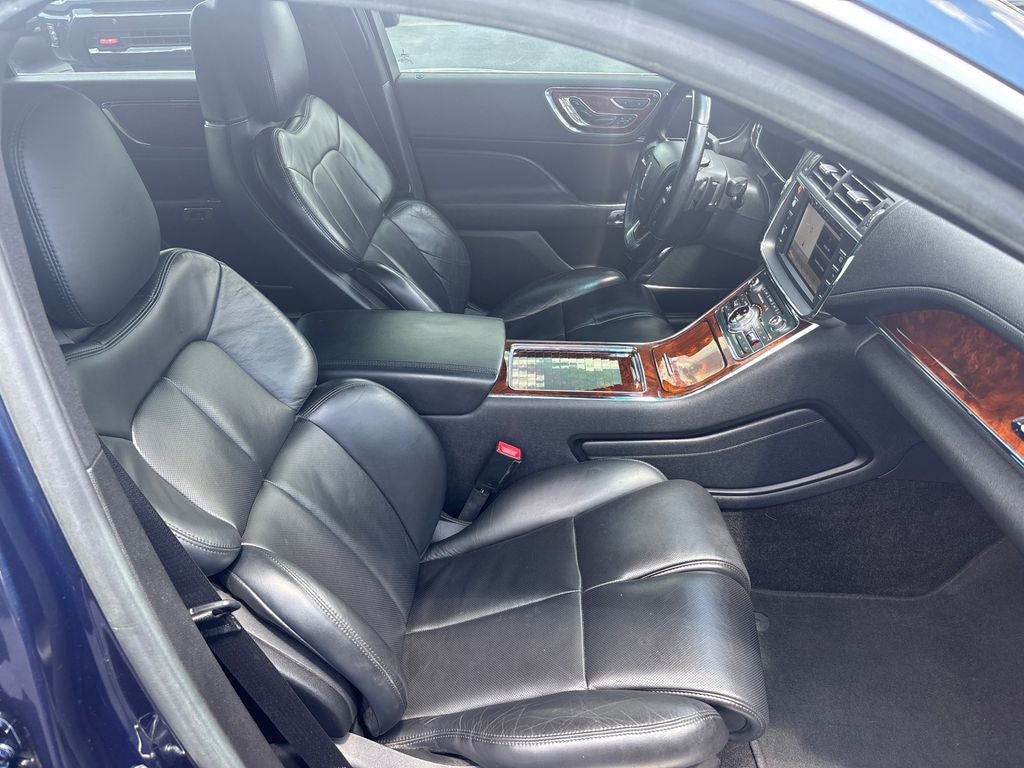 2017 Lincoln Continental Reserve