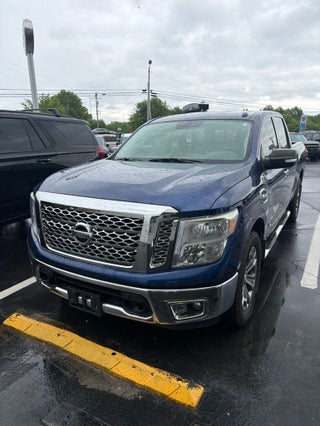 2017 Nissan Titan SV