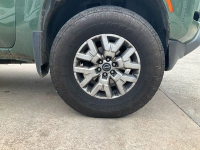 2023 Nissan Frontier SV