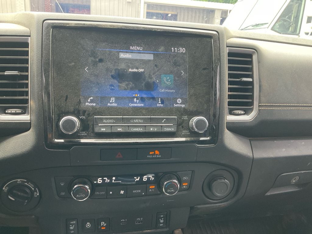 2023 Nissan Frontier SV