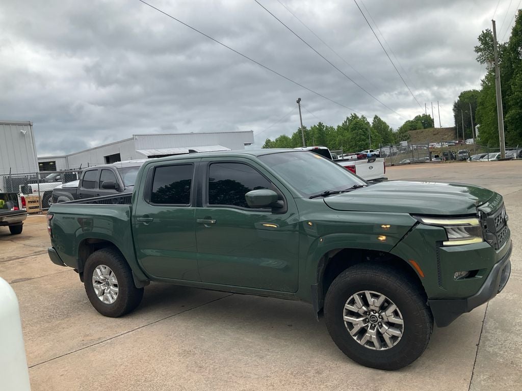 2023 Nissan Frontier SV