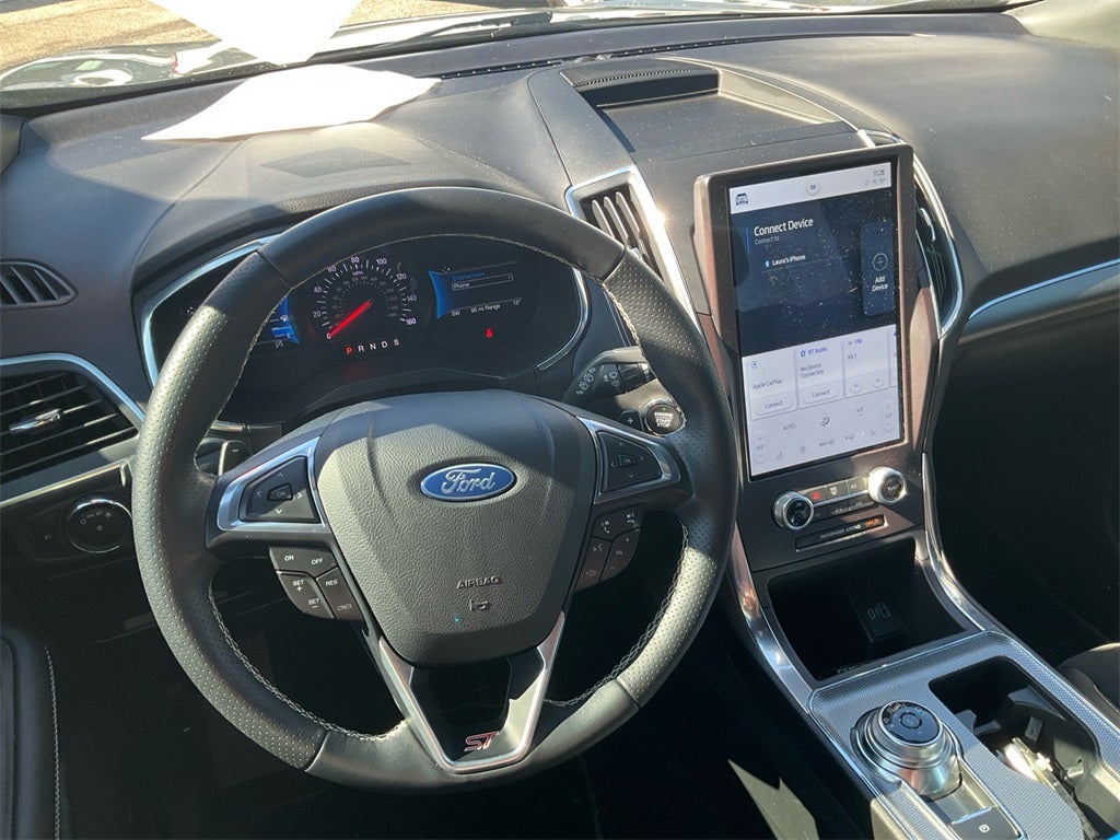2021 Ford Edge ST