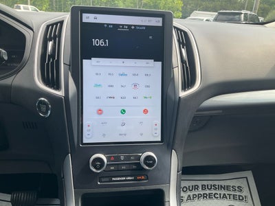 2022 Ford Edge SE