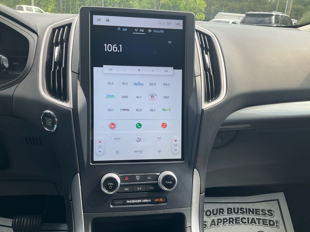 2022 Ford Edge SE