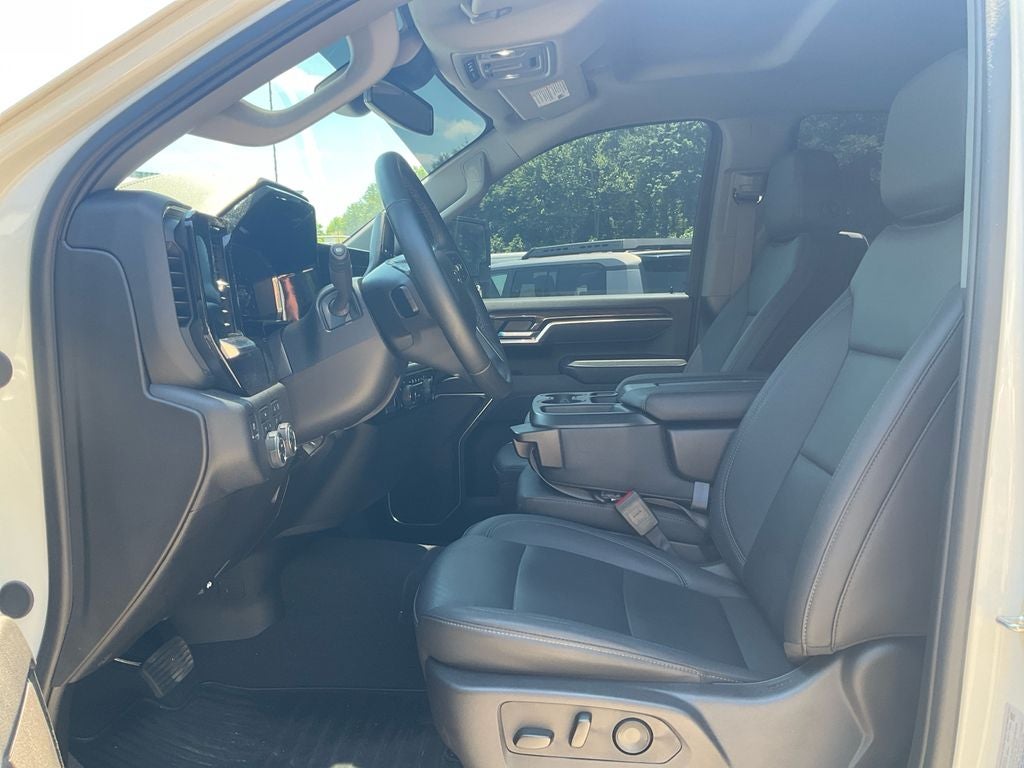 2025 Chevrolet Silverado 2500HD LT