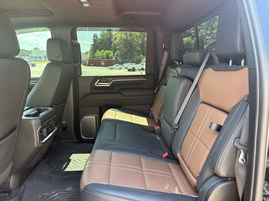 2025 Chevrolet Silverado 3500HD High Country