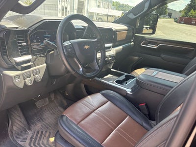 2025 Chevrolet Silverado 3500HD High Country