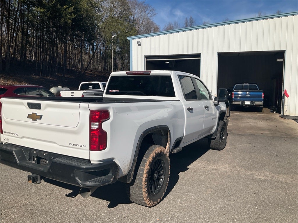 2024 Chevrolet Silverado 2500HD Custom
